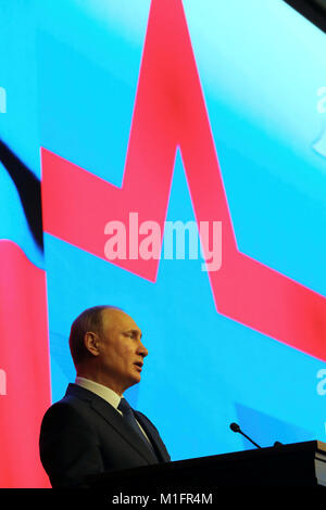 Moscou, Russie. 30Th Jan, 2018. Le président russe Vladimir Poutine parle au cours d'une conférence sur la République au centre de contrôle du ministère de la Défense à Moscou, Russie 30 Janvier, 2018. /Mikhail Klimentyev Sputnik/Kremlin via REUTERS ATTENTION ÉDITEURS - CETTE IMAGE A ÉTÉ FOURNI PAR UN TIERS. Más Información Gtres Crédit : Comuniación sur ligne, S.L./Alamy Live News Banque D'Images