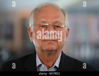 Berlin, Allemagne. 30Th Jan, 2018. PHOTO : Wolfgang Ischinger, président de la Conférence de Munich sur la sécurité à Berlin, Allemagne, le 15 mai 2017. REUTERS/Reinhard Krause/Fichier Crédit photo : Gtres información más Comuniación sur ligne, S.L./Alamy Live News Banque D'Images