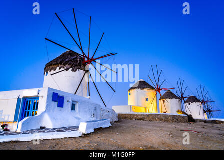 Mykonos, Grèce. Kato Mili sont célèbre moulin de l'île grecque de l'îles des Cyclades, de Mikonos. Banque D'Images