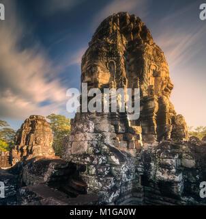 Ancien temple Bayon Angkor Siem Reap, Cambodge Banque D'Images