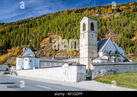 L'abbaye de Saint Jean en Val Müstair, un village dans le Val Müstair municipalité dans le district d'Inn dans le canton suisse des Grisons, Suisse, Union européenne Banque D'Images