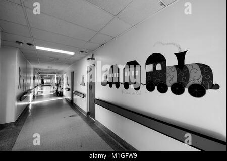 C'est l'une des nombreuses photos que j'ai prises à l'intérieur, après le Sudbury St. Joseph's Health Centre (l'ancien hôpital général) a fermé ses portes Banque D'Images