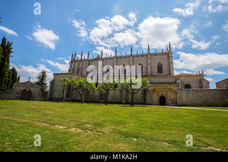 BURGOS, ESPAGNE, LE 10 JUIN 2016 - La Cartuja de Miraflores Miraflores (Chartreuse) à Burgos, Espagne. C'est un style Isabelline chartreuse de l'ordre o Banque D'Images