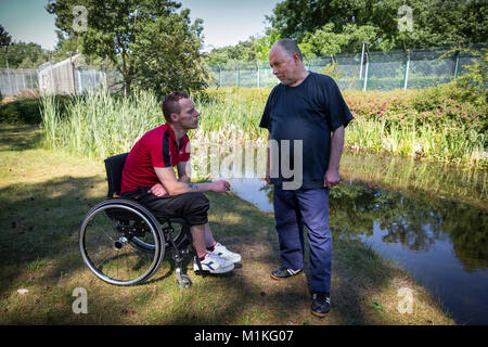 Dans le département de soins de la prison dans l'Hövelhof sont gardés prisonniers derrière les barreaux. Banque D'Images