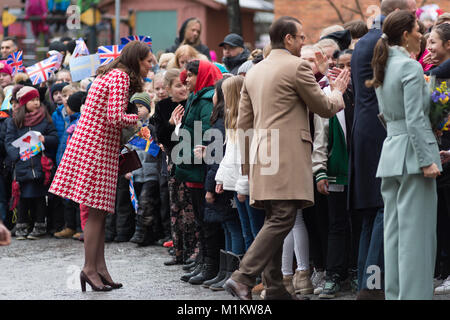 Stockholm, Suède, le 31 janvier, 2018. Le duc et la duchesse de Cambridge's Tour de Suède 30th-31th janvier,2018. À son Mattesusskolan - Matteus École./Alamy Live News Banque D'Images