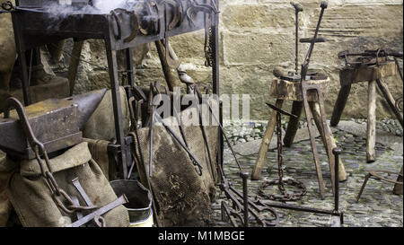 Le feu à l'époque médiévale, de décrochage de l'industrie ancienne forge Banque D'Images