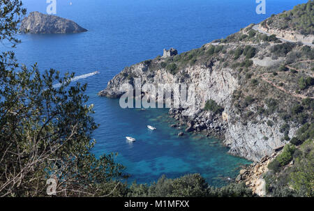 La plage de Cala dei Gessi. Porto Santo Stefano D'azur. Beach Toscane Italie Banque D'Images