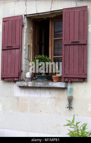 Montsoreau la charmante petite ville dans la vallée de Loire Banque D'Images