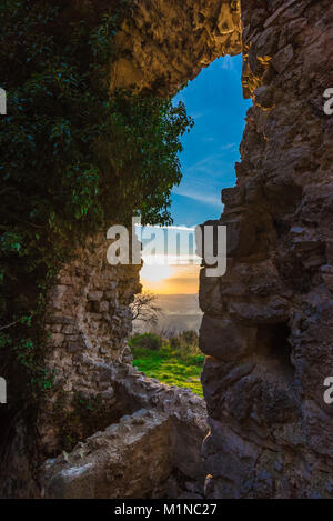 Fara in Sabina (Italie) - Le 'Ruderi di San Martino", ruines d'une ancienne abbaye, dans la province de Rieti à côté de l'abbaye de Farfa, Sabina, centre de l'Italie Banque D'Images