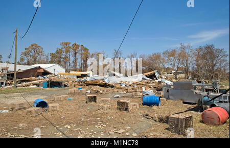 Les vestiges d'une maison de fruits de mer détruit à la suite de l'ouragan Katrina. Coden, Comté de Mobile, en Alabama. L'ouragan Katrina a frappé le 29 août 2005 Banque D'Images