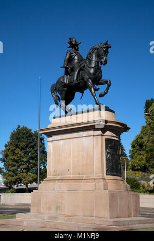 Statue équestre du roi Édouard VII le macquarie street / Gouvernement Royal Botanic garden gate house sydney New South Wales australie Banque D'Images