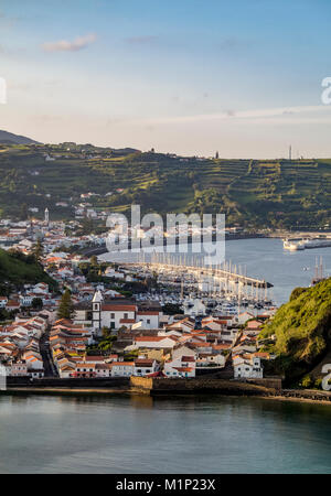 Horta vu de Monte da Guia, elevated view, île de Faial, Açores, Portugal, Europe, Atlantique Banque D'Images