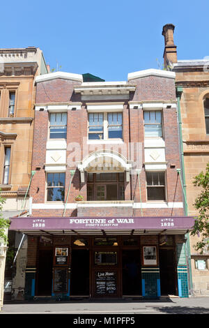 La fortune de la guerre, le plus vieux pub de Sydney, George St, The Rocks, Sydney, NSW, Australie Banque D'Images