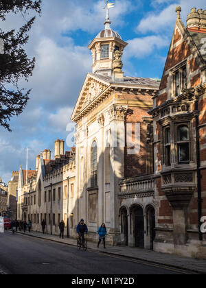 Pembroke College, Université de Cambridge - Extérieur de Pembroke College, fondé en 1347, dans le centre de Cambridge UK Banque D'Images