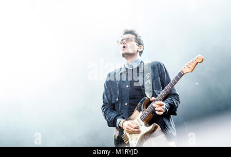 Le chanteur, guitariste et musicien John Mayer effectue un concert live au festival de musique norvégienne Bergenfest 2014. La Norvège, 15/06 2014. Banque D'Images