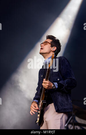 Le chanteur, guitariste et musicien John Mayer effectue un concert live au festival de musique norvégienne Bergenfest 2014. La Norvège, 15/06 2014. Banque D'Images