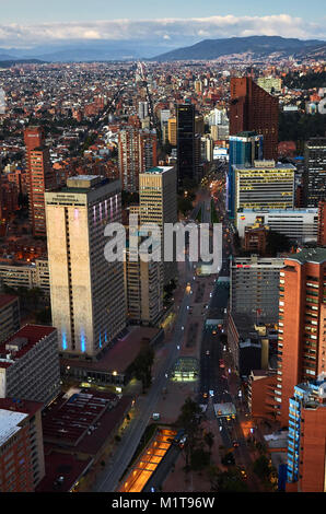 BOGOTA, COLOMBIE - 3 janvier 2015 : une vue de la ville de Bogota à partir du haut de l'édifice Colpatria. Banque D'Images