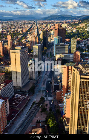 BOGOTA, COLOMBIE - 3 janvier 2015 : une vue de la ville de Bogota à partir du haut de l'édifice Colpatria. Banque D'Images