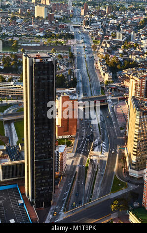 BOGOTA, COLOMBIE - 3 janvier 2015 : une vue de la ville de Bogota à partir du haut de l'édifice Colpatria. Banque D'Images