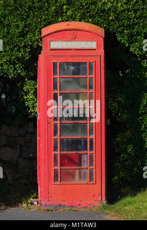 UK traditionnels de téléphone public Fort Rouge Banque D'Images