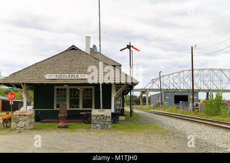 Nenana, Alaska, USA - Le 24 mai 2017 : Alaska Railroad Station à Nenana. Banque D'Images