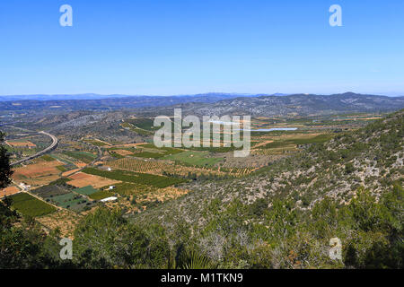 Vue sur la vallée de l'ermitage de Sainte Lucie et Saint Benet, Alcossebre, Espagne Banque D'Images