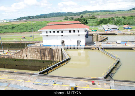 Ecluse de Miraflores, Canal de Panama. Banque D'Images