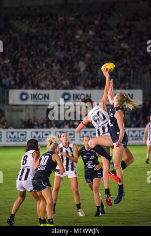 Melbourne, Australie. 2 Février, 2018. AFLW Round 1 vs Collingwood Carlton. Lucy Rock/ Alamy Live News Banque D'Images