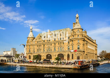 La gare de Haydarpasa, à Kadikoy, Istanbul, Turkeu, construit par les Allemands en 1909. Banque D'Images