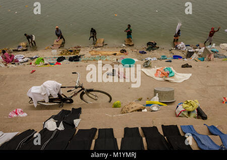 Blanchisserie à Varanasi, Uttar Pradesh, Inde Banque D'Images