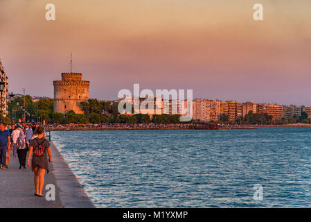 Downton Thessalonique, tour blanche et de la mer Banque D'Images