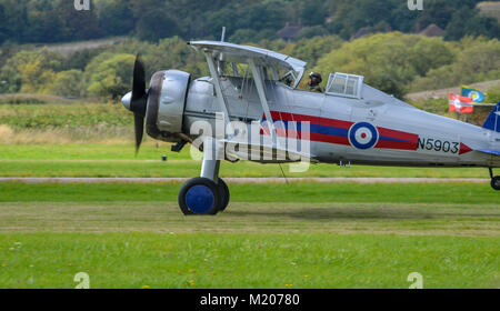 Gloster Gladiator décolle à l'aéroport de Shoreham Banque D'Images