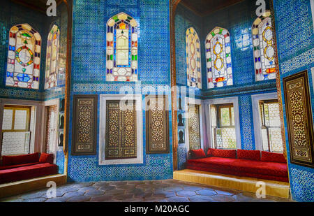 Istanbul, Turquie - 30 juillet 2016 : carreaux de céramique ottoman oriental de Topkapi vue Banque D'Images