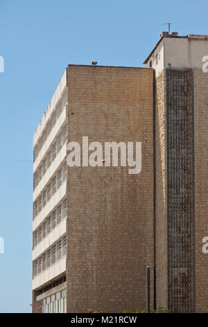 Jérusalem, Israël, le 4 juillet 2014 : hôtel abandonné à Sheikh Jarrah, quartier arabe de Jérusalem-Est. Banque D'Images