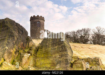 Le vieux John debout fier dans Bradgate Park, Leicestershire, Angleterre. Banque D'Images