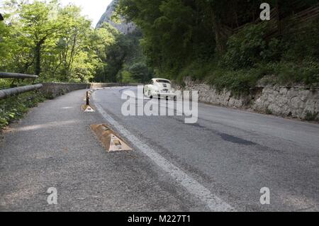 PORSCHE 356 PRE A 1954 sur une vieille voiture de course en rallye Mille Miglia 2017 la célèbre course historique italien 1927-1957 Banque D'Images