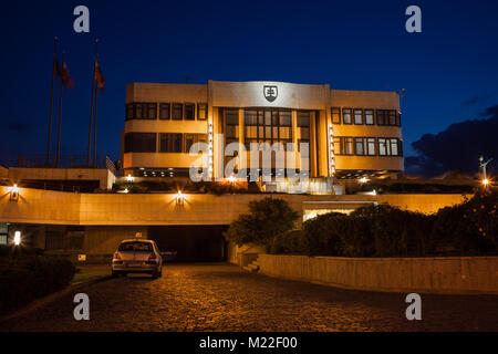 La Slovaquie, Bratislava, Conseil national de la République slovaque (Národná rada Slovenskej republiky), parlement building at night Banque D'Images