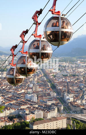 Téléphérique Grenoble-Bastille près de Fort de la Bastille, Grenoble, Auvergne-Rhône-Alpes, France Banque D'Images