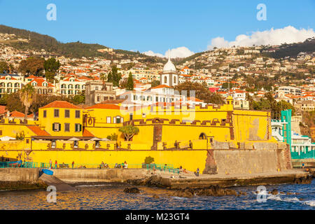 Madère Madère PORTUGAL Fortaleza de São Tiago St. James Fort Fort de São Tiago maintenant le Musée d'art contemporain de Funchal Madeira portugal ue Banque D'Images