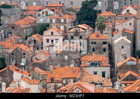 La vieille ville de Dubrovnik vue de murs du château, Croatie Banque D'Images