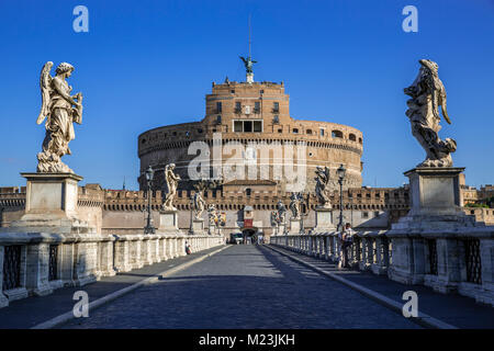 Saint Angelo Bridge à Castel Sant'Angelo, Rome, Italie Banque D'Images