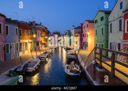 L'île pittoresque de Burano, Italie Banque D'Images