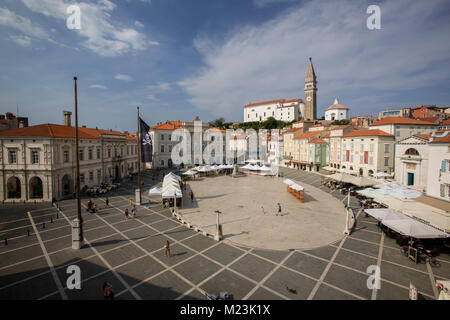 Vue sur la place Tartini de Piran, Slovénie Banque D'Images