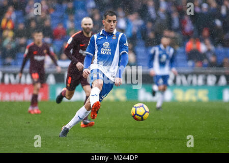 Barcelone, Espagne. Le 04 février, 2018. Milieu de terrain de l'Espanyol, Jose Manuel Jurado (10) pendant le match entre l'Espanyol et le FC Barcelone, pour le cycle 22 de la Liga Santander, jouée au stade RCDE le 4 février 2018 à Barcelone, Espagne. Más Información Gtres Crédit : Comuniación sur ligne, S.L./Alamy Live News Banque D'Images