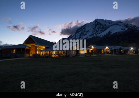 Hôtel Las Torres, dans le Parc National Torres del Paine, Chili Banque D'Images