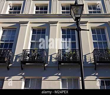 Terrasse Falkner est une rangée de maisons géorgiennes sur l'élégant Upper Parliament Street Liverpool 8. Dans une région connue sous le nom de Liverpool géorgien. Banque D'Images