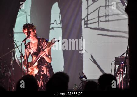 Ezra Furman en live à Liverpool - Février 2018 Banque D'Images