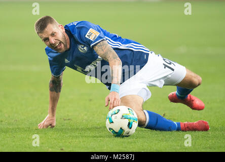 Gelsenkirchen, Allemagne. 06Th Feb 2018. Guido BURGSTALLER (GE) Sturz, action, Fussball 1. Bundesliga, 21. journée, le FC Schalke 04 (GE) - Werder Brême (HB) 1:2, am 03.02.2018 à Gelsenkirchen, Allemagne. Dans le monde d'utilisation |Crédit : afp/Alamy Live News Banque D'Images