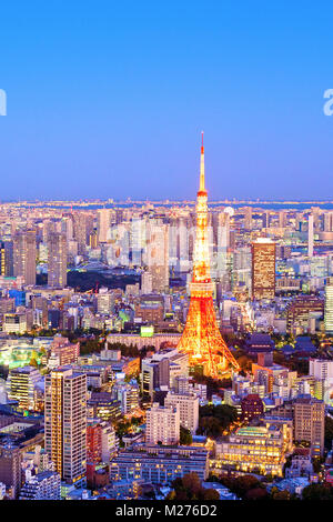 Toits de Tokyo Tokyo Tower City Lights Banque D'Images
