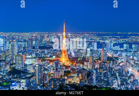 Toits de Tokyo Tokyo Tower City Lights Banque D'Images